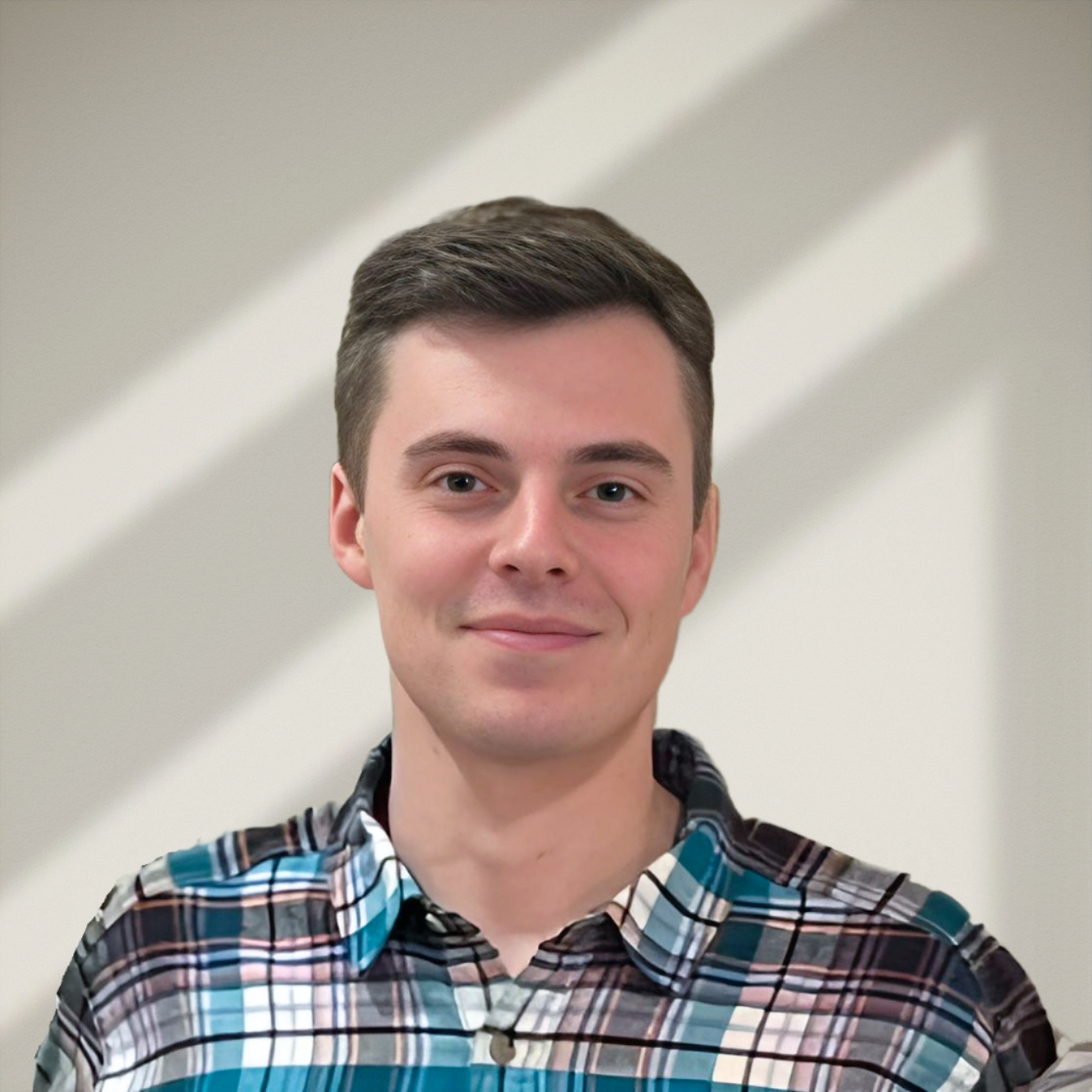 Headshot of Mason Ferachi